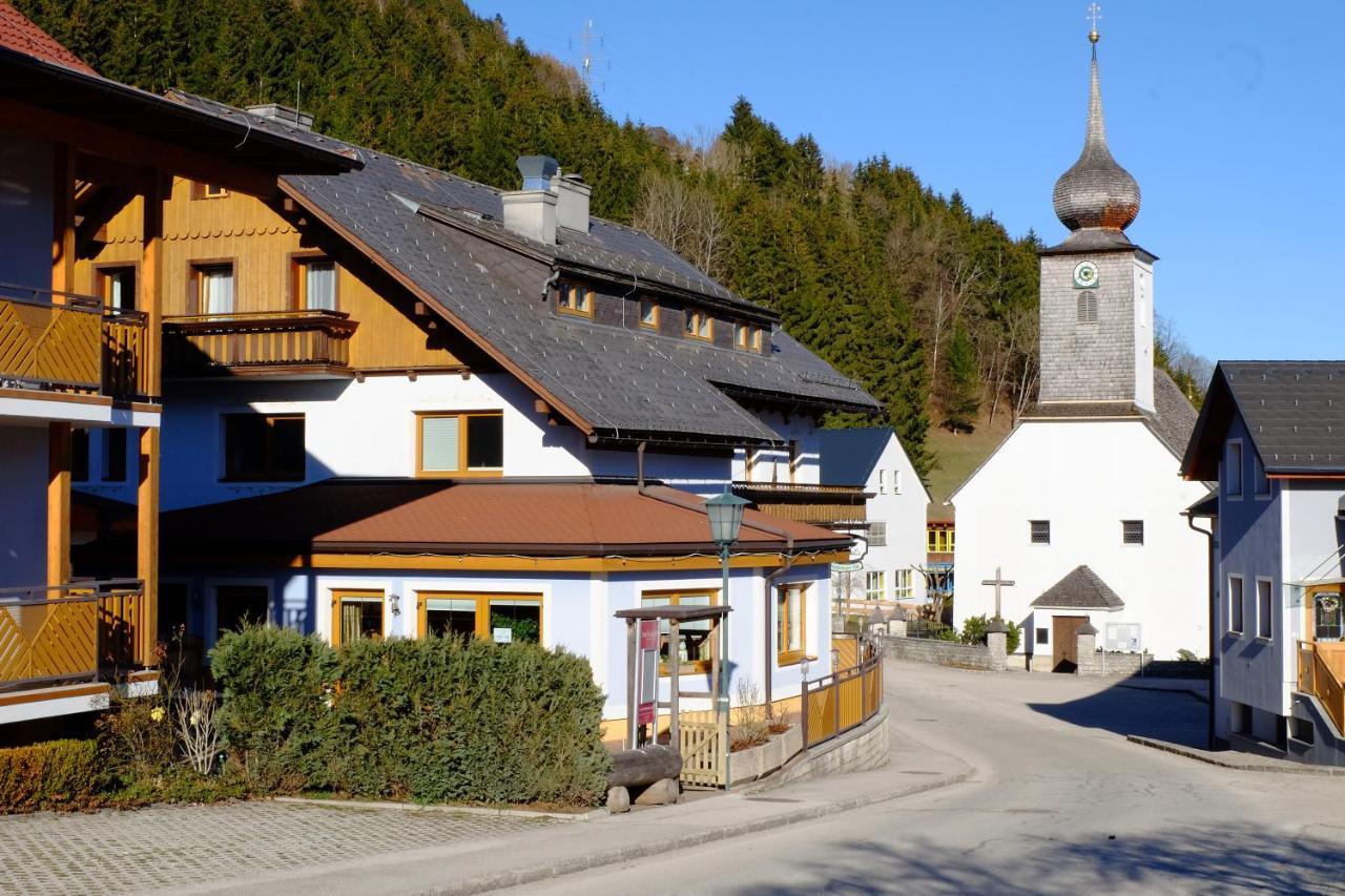 Hotel Kollerhof Aich  Exteriér fotografie